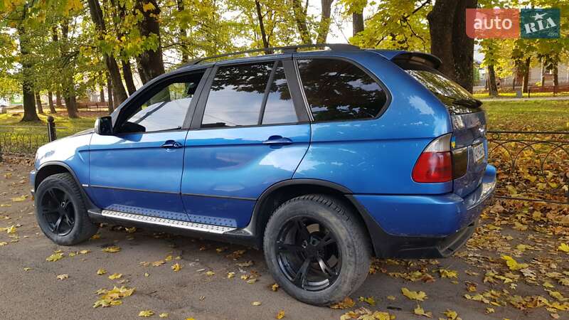 Позашляховик / Кросовер BMW X5 2003 в 