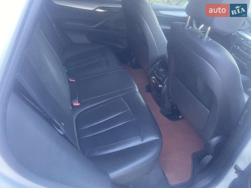 Внедорожник / Кроссовер BMW X5 2014 в Житомире