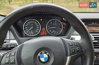 Позашляховик / Кросовер BMW X5 2008 в 