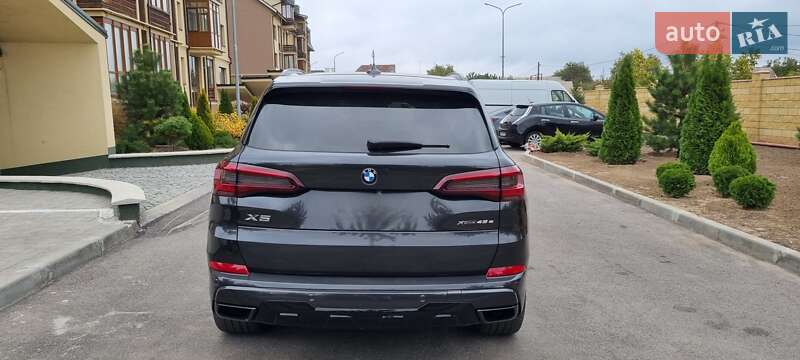 Внедорожник / Кроссовер BMW X5 2020 в Запорожье