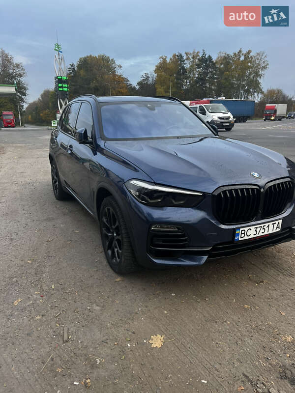 Позашляховик / Кросовер BMW X5 2021 в Тернополі