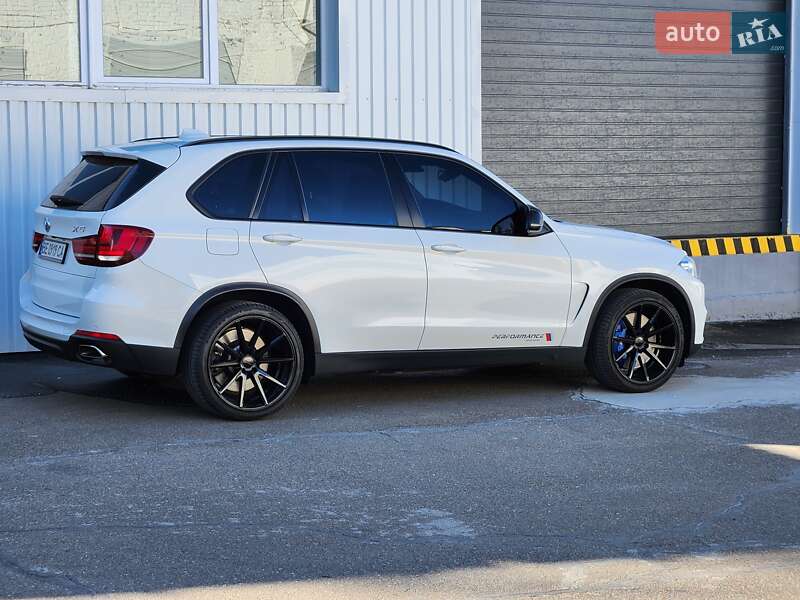 Внедорожник / Кроссовер BMW X5 2017 в Николаеве фото 6 Внедорожник / Кроссовер BMW X5 2017 в Николаеве