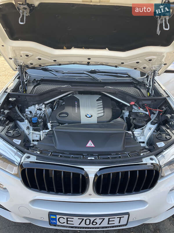Внедорожник / Кроссовер BMW X5 2015 в Черновцах