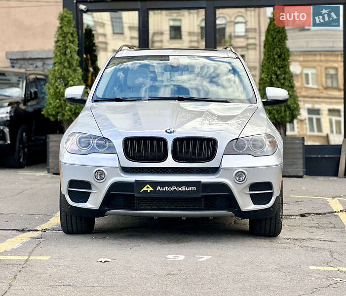 Позашляховик / Кросовер BMW X5 2011 в Києві