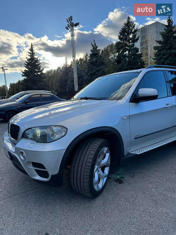 Внедорожник / Кроссовер BMW X5 2010 в Днепре фото 9 Внедорожник / Кроссовер BMW X5 2010 в Днепре