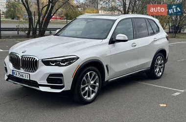 Внедорожник / Кроссовер BMW X5 2022 в Киеве