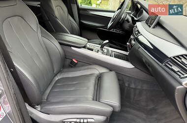 Позашляховик / Кросовер BMW X5 2017 в 