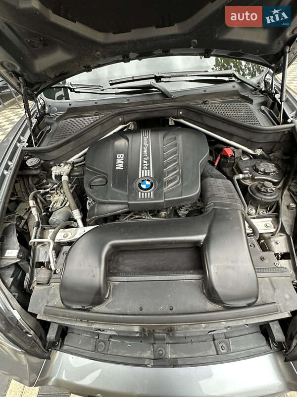 Позашляховик / Кросовер BMW X5 2011 в Ананьїві