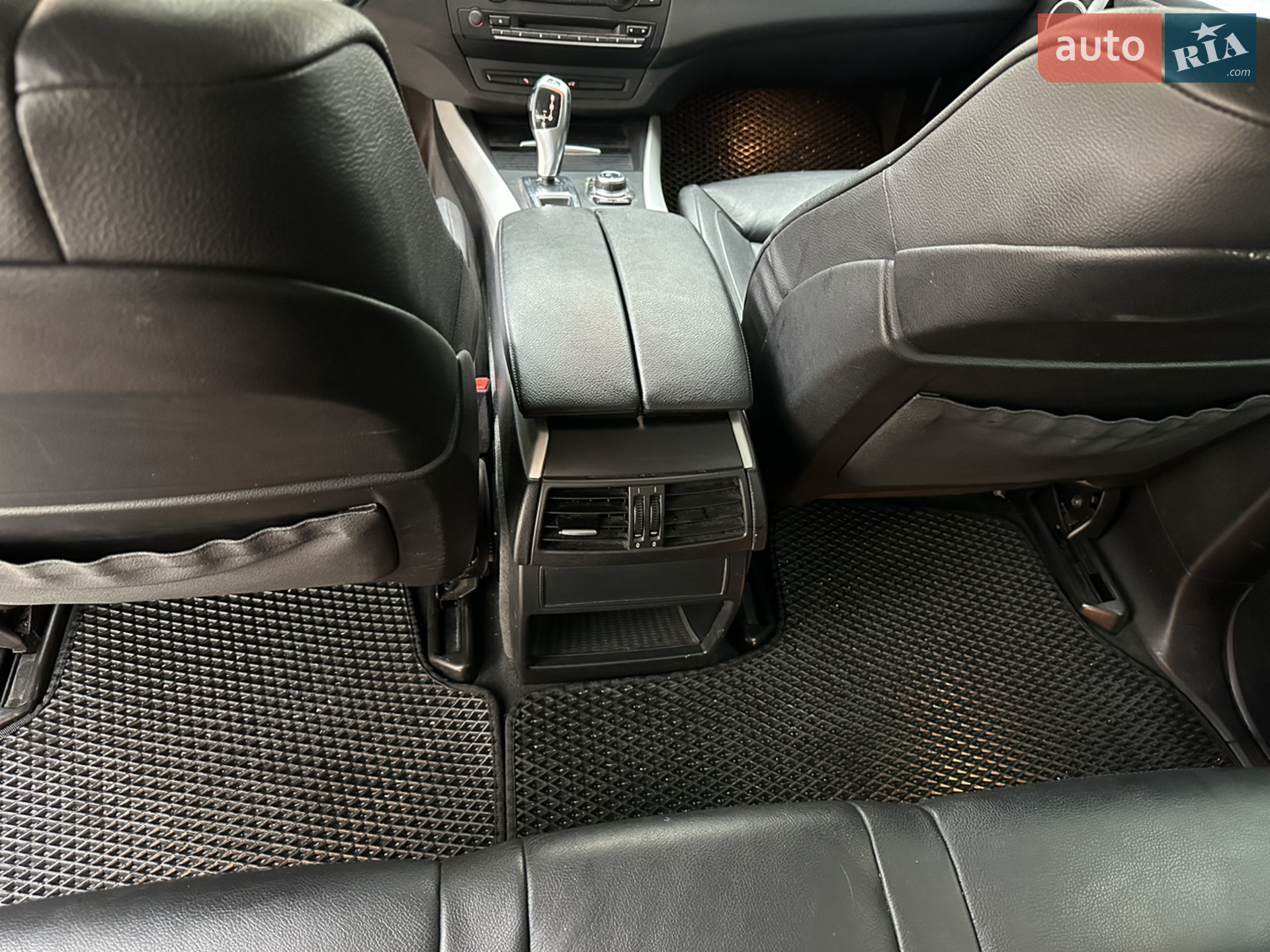 2011 BMW X5 - мініатюра 10