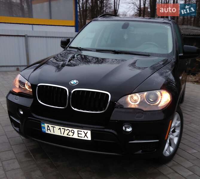 Внедорожник / Кроссовер BMW X5 2011 в Калуше
