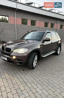 Внедорожник / Кроссовер BMW X5 2012 в Костополе