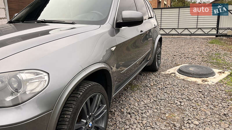 Внедорожник / Кроссовер BMW X5 2011 в Немирове