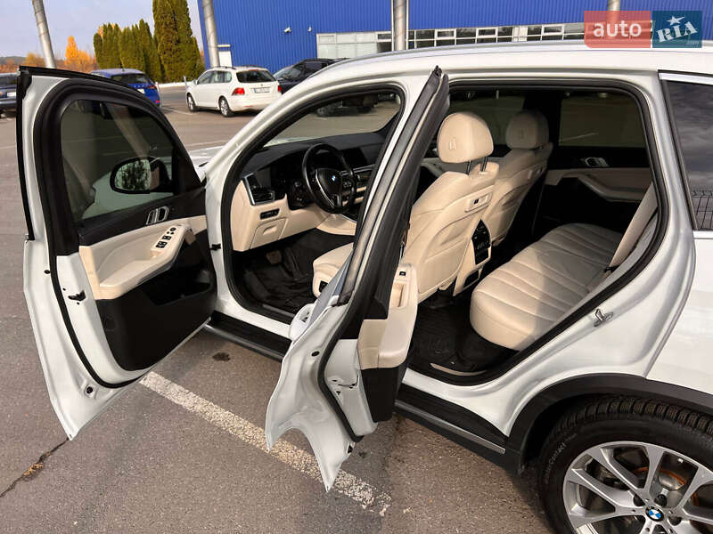 Позашляховик / Кросовер BMW X5 2019 в Полтаві