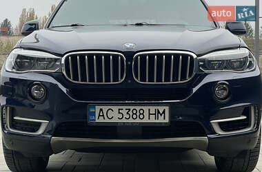 Внедорожник / Кроссовер BMW X5 2017 в Луцке