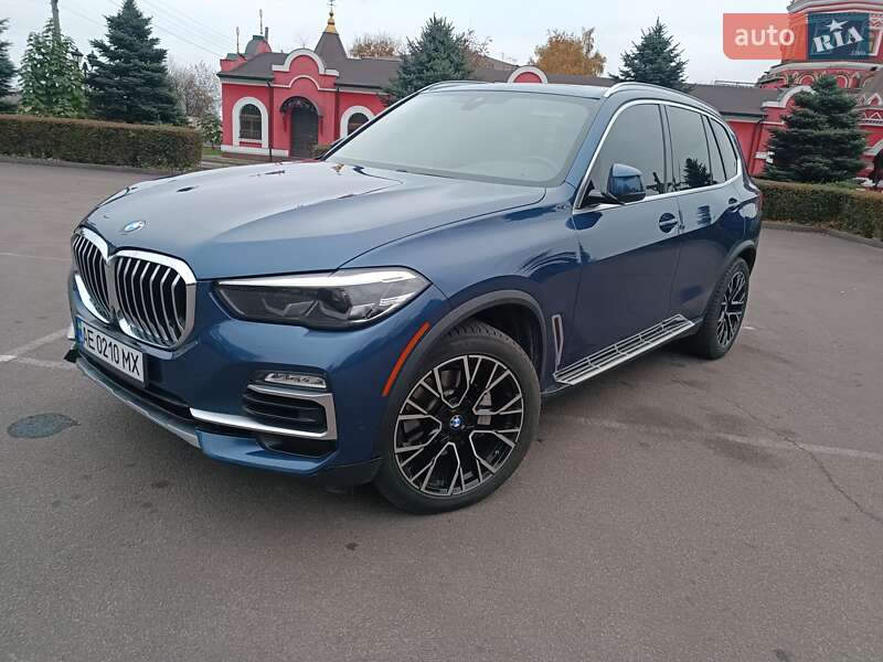 Позашляховик / Кросовер BMW X5 2020 в Кам'янському