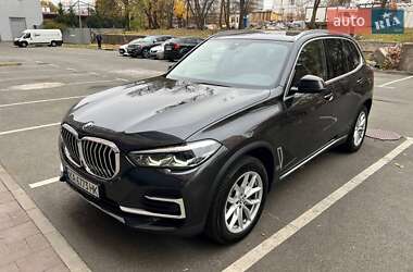 Позашляховик / Кросовер BMW X5 2021 в Києві