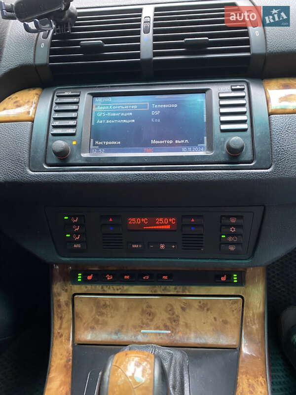 Внедорожник / Кроссовер BMW X5 2002 в Шостке
