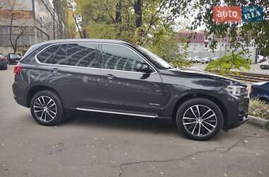 Позашляховик / Кросовер BMW X5 2015 в Дніпрі