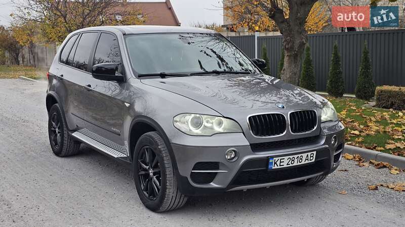 BMW X5 2011