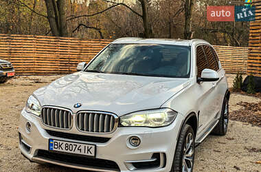 Внедорожник / Кроссовер BMW X5 2016 в Бродах