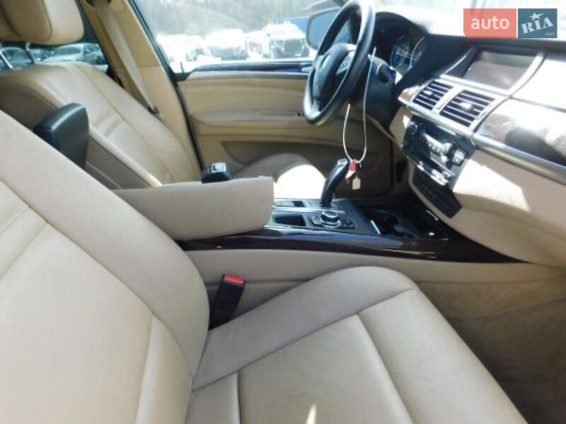 Позашляховик / Кросовер BMW X5 2012 в Чернігові