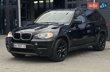 Внедорожник / Кроссовер BMW X5 2011 в Ровно