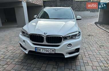 Внедорожник / Кроссовер BMW X5 2014 в Ровно