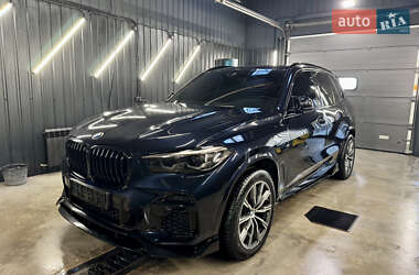 Позашляховик / Кросовер BMW X5 2021 в Києві