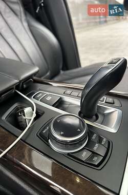 Внедорожник / Кроссовер BMW X5 2014 в 