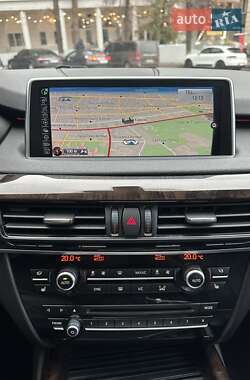 Внедорожник / Кроссовер BMW X5 2014 в 