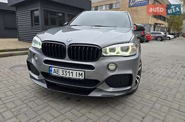 Позашляховик / Кросовер BMW X5 2014 в Дніпрі