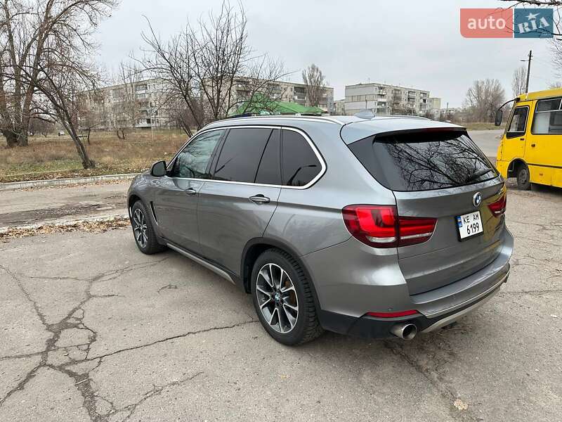 Внедорожник / Кроссовер BMW X5 2016 в Павлограде