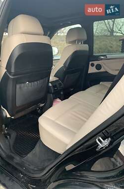 Позашляховик / Кросовер BMW X5 2013 в 