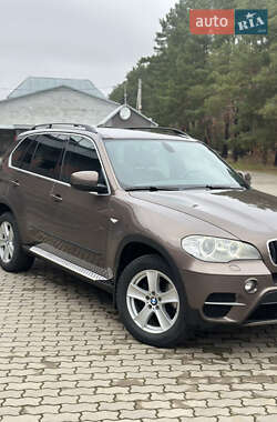 Позашляховик / Кросовер BMW X5 2012 в Костопілі