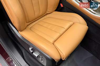 Внедорожник / Кроссовер BMW X5 2019 в 