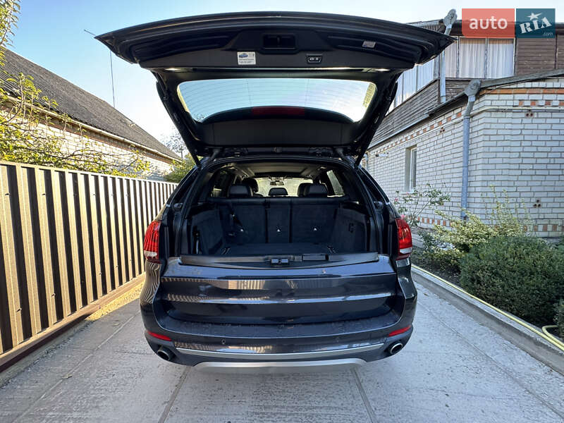 Внедорожник / Кроссовер BMW X5 2016 в Житомире