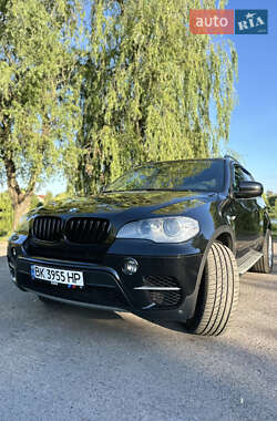 Позашляховик / Кросовер BMW X5 2011 в Рівному