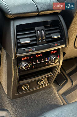 Позашляховик / Кросовер BMW X5 2015 в 