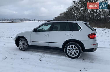 Позашляховик / Кросовер BMW X5 2013 в Києві