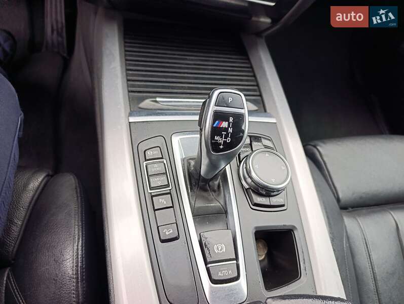 Внедорожник / Кроссовер BMW X5 2013 в Демидовке