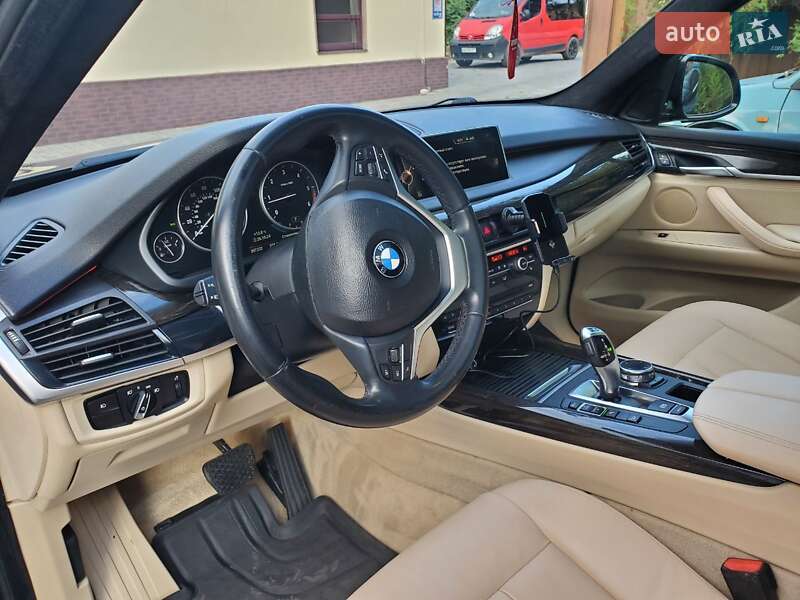 Позашляховик / Кросовер BMW X5 2014 в Дніпрі