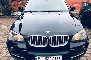 Позашляховик / Кросовер BMW X5 2010 в Івано-Франківську