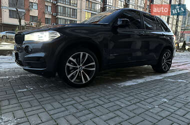 Позашляховик / Кросовер BMW X5 2014 в Дніпрі