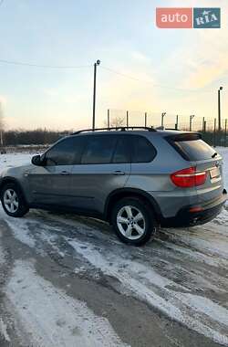 Позашляховик / Кросовер BMW X5 2007 в Звягелі