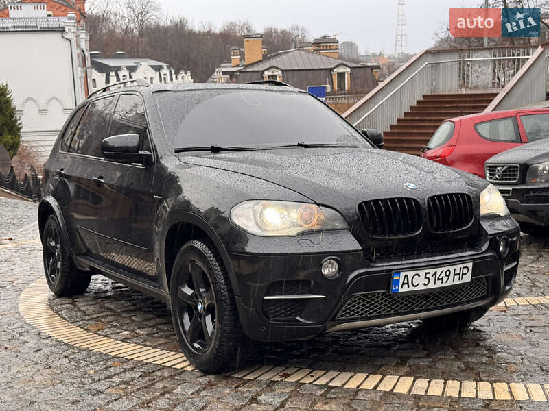 Позашляховик / Кросовер BMW X5 2010 в Києві