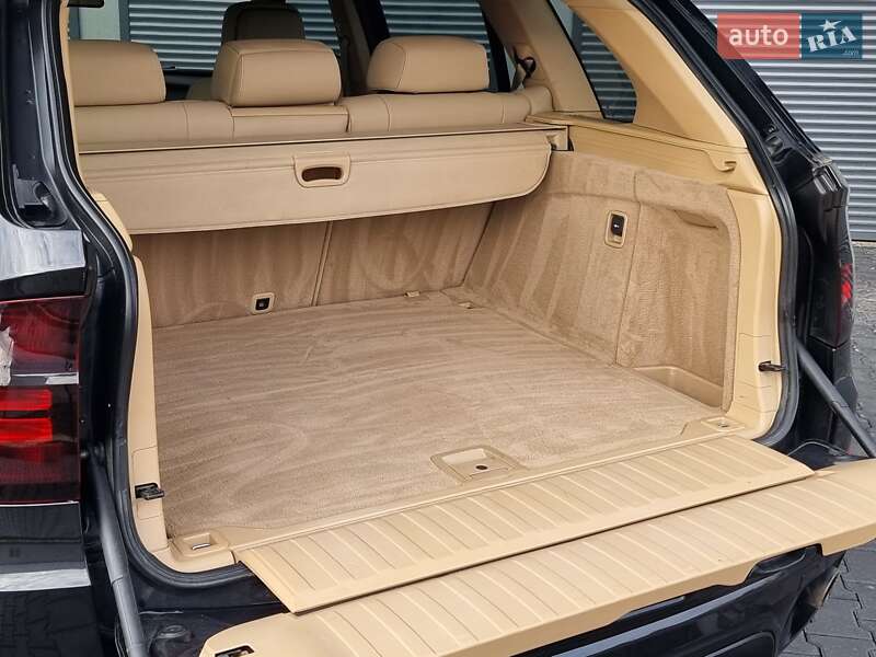 Позашляховик / Кросовер BMW X5 2012 в Хмельницькому