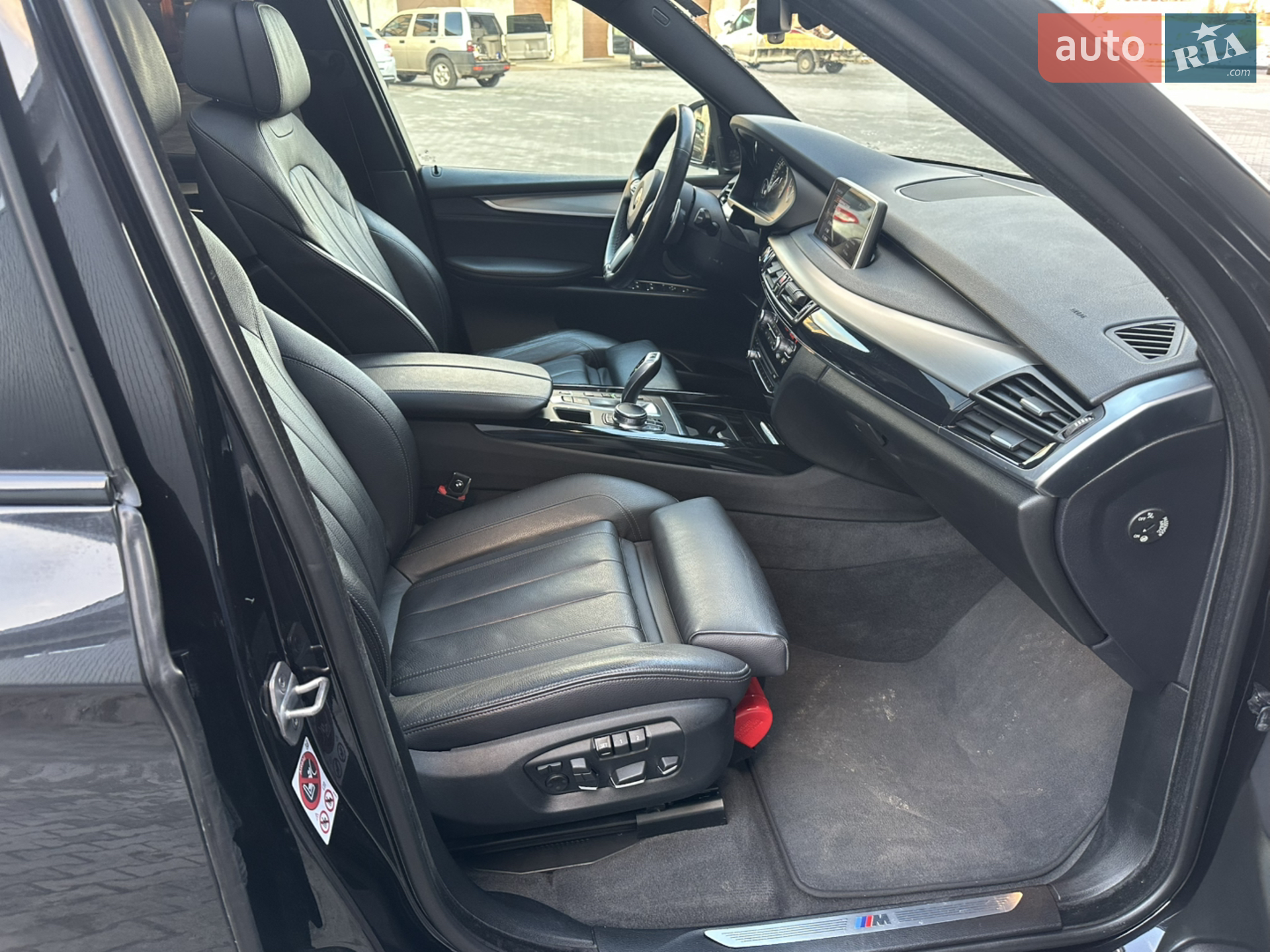 2017 BMW X5 - мініатюра 65