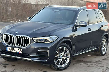 Внедорожник / Кроссовер BMW X5 2022 в 