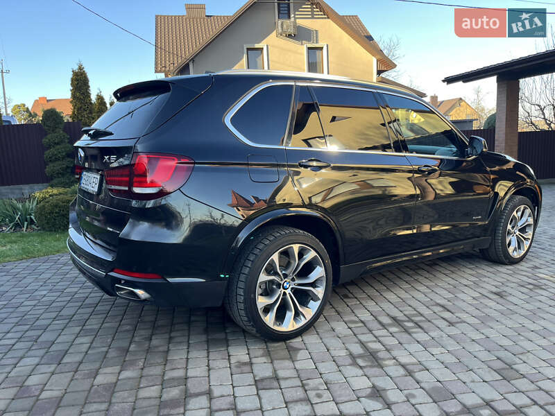 Внедорожник / Кроссовер BMW X5 2017 в Черновцах