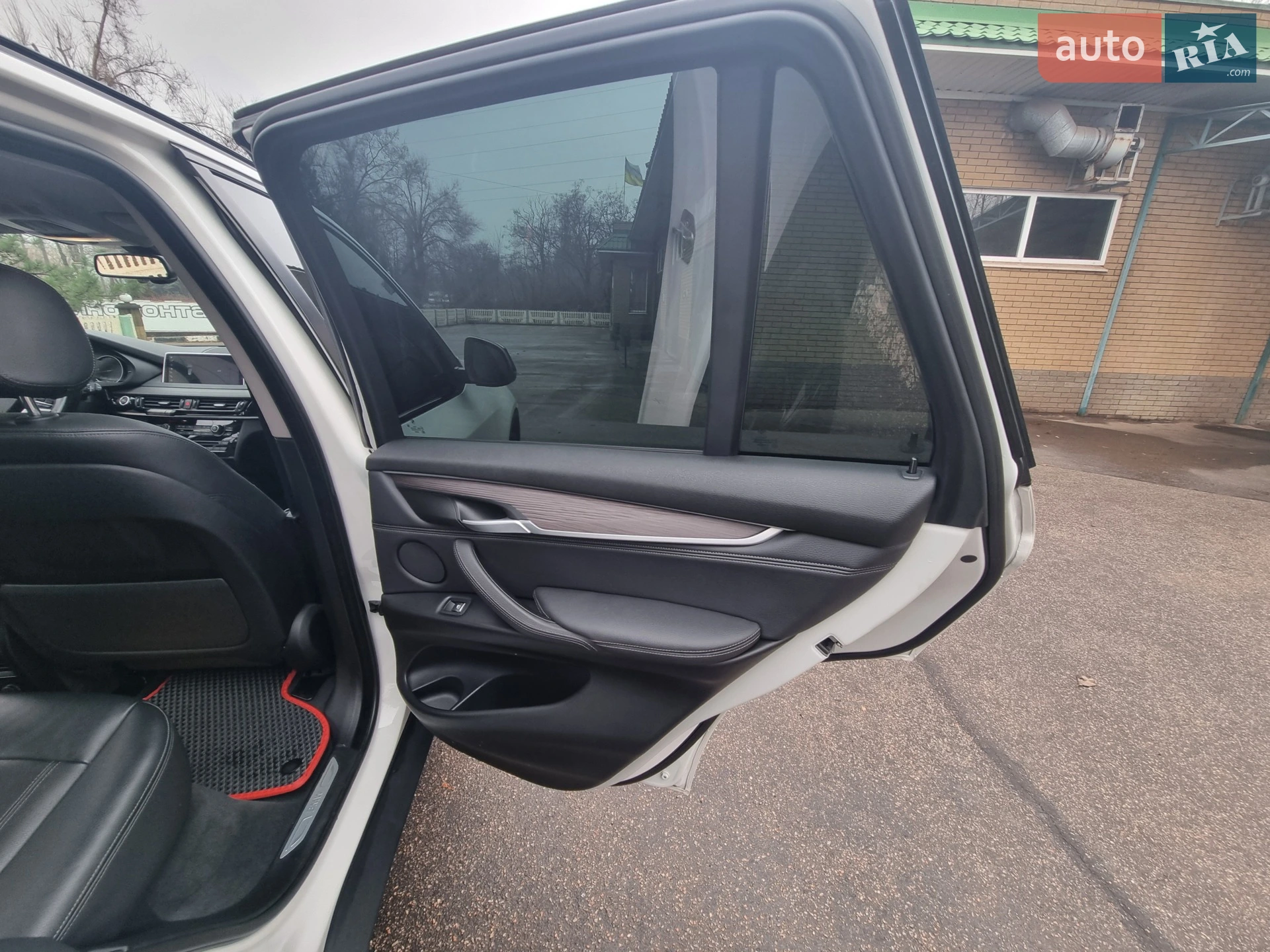 2018 BMW X5 - мініатюра 37